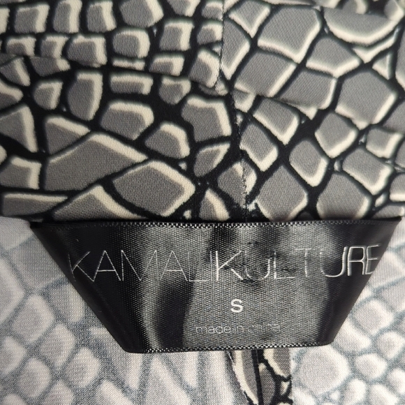00743 Kamali Kulture Snakeskin Print Knit Faux Wrap Dress Gray Size Small office - Picture 5 of 6